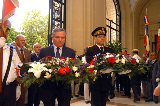 Bernard Accoyer, Prsident de lAssemble nationale,  Vichy le vendredi 10 juillet 2009,  loccasion de la crmonie en lhonneur des Quatre-vingts.