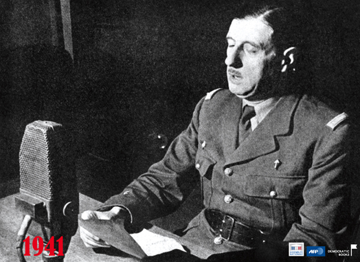 Ce 18 juin 1940, en fin de journe, un technicien de la BBC demande  de Gaulle un essai de voix. 