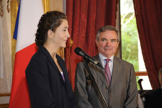 Ingrid Betancourt reue  l'Assemble nationale