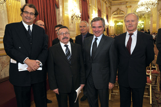Le Prsident Bernard Accoyer et Bruno Raffaelli, de la Comdie-Franaise, Serge Le Lay, Maxence Mailfort