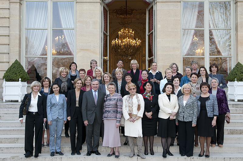 A l'occasion de la journée mondiale des femmes, Bernard Accoyer, président de l'Assemblée nationale, a convié à déjeuner, mardi 8 mars 2011, les députées de l'Assemblée ainsi que Françoise Barré-Sinoussi, Prix Nobel de médecine
