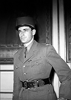 Le gnral Jacques Chaban-Delmas, en juin 1945  Paris