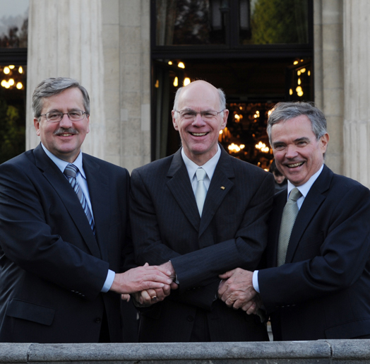 Rencontre trilatrale des Bureaux de l’Assemble nationale, du Bundestag et de la Dite polonaise - M. Bronislaw Komorowski  Prsident de la Dite polonaise, M. Norbert Lammert  Prsident du Bundestag allemand et M. Bernard Accoyer  Prsident de l'Assemble nationale