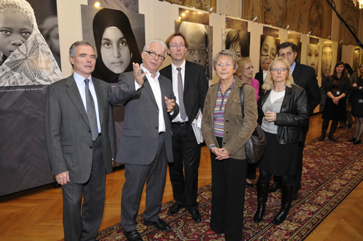 Assemble nationale - Exposition photographique  Petits dHommes 