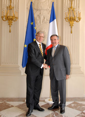 Entretien avec M. Ren Van der Linden, Prsident de l’Assemble parlementaire du Conseil de l’Europe, Mercredi 18 juillet 2007