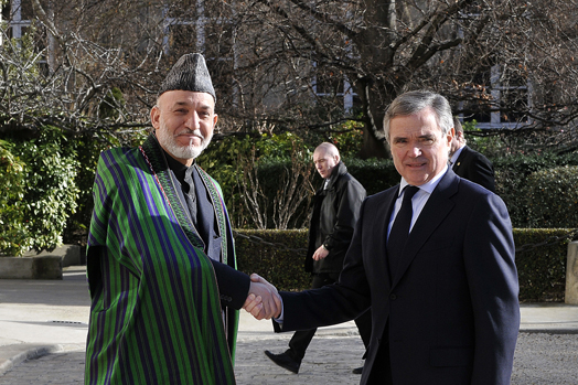 Assemble nationale - Entretien avec  M. Hamid Karza, Prsident de l'Afghanistan, en visite officielle en France, vendredi 27 janvier 2012