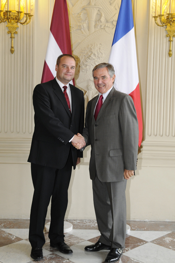 Assembl�e nationale -  Entretien  avec M. Gundars Daudze, Pr�sident du Parlement (Saeima) de la R�publique de Lettonie, mercredi 9 septembre 2009