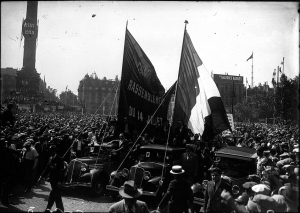 Manifestation du 14 juillet 1935 place de la Bastille