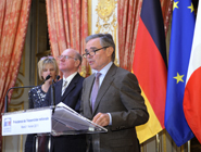 Remise des insignes de Commandeur de la Lgion d'Honneur  M. Norbert Lammert, Prsident du Bundestag
